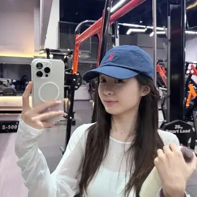 曹亮